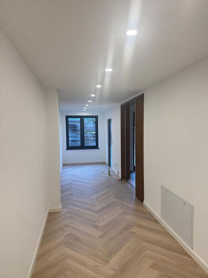 Pronájem bytu 2+kk 84 m², Wendlingen am Neckar, Bádensko-Württembersko Pronájem bytu 2+kk 84 m², Wendlingen am Neckar, Bádensko-Württembersko