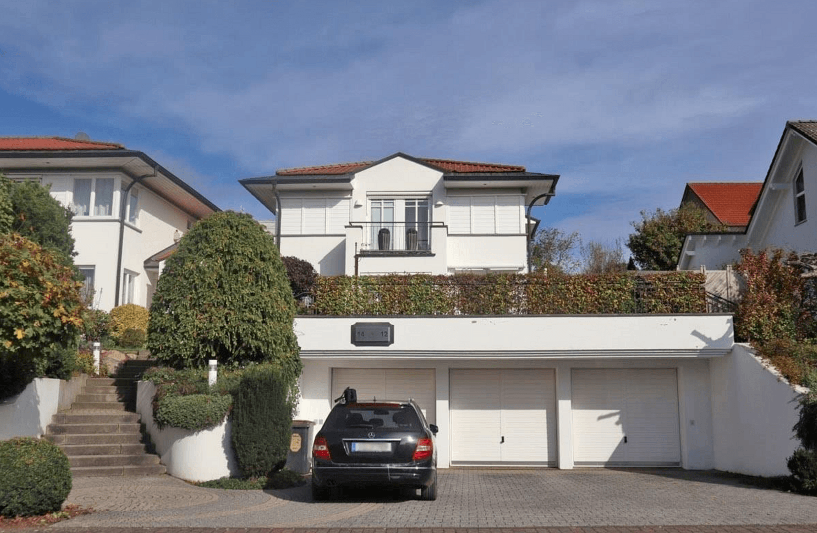 Prodej domu 350 m², pozemek 1.387 m², Flieden, Hessen Prodej domu 350 m², pozemek 1.387 m², Flieden, Hessen