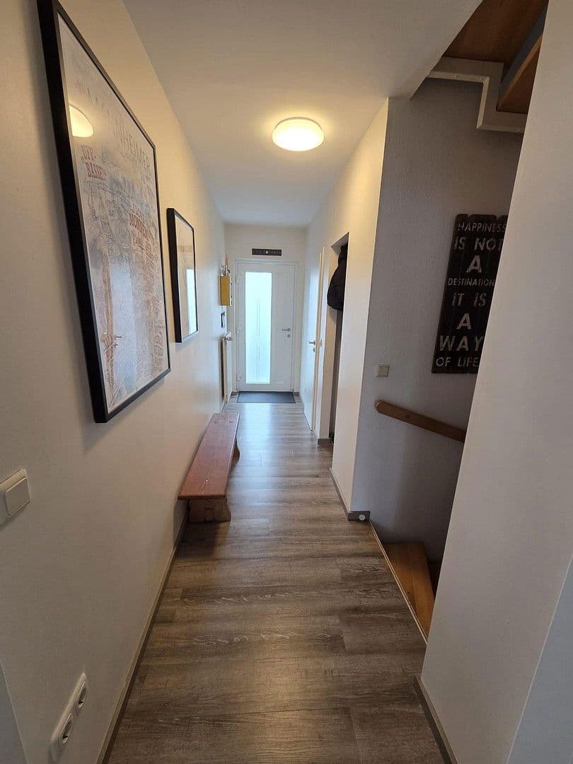 Pronájem domu 122 m², pozemek 163 m², Biblis, Hessen Pronájem domu 122 m², pozemek 163 m², Biblis, Hessen