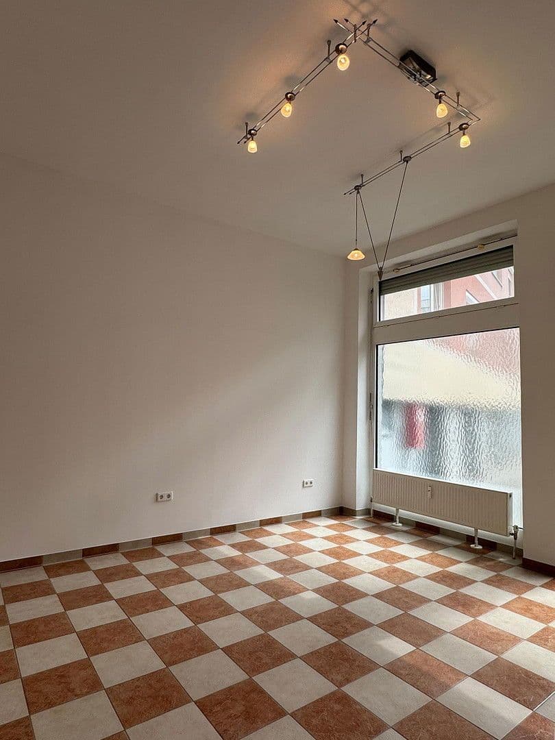 Prodej nebytového prostoru 76 m², Weiserstraße 28, Salzburg, Salcbursko Prodej nebytového prostoru 76 m², Weiserstraße 28, Salzburg, Salcbursko