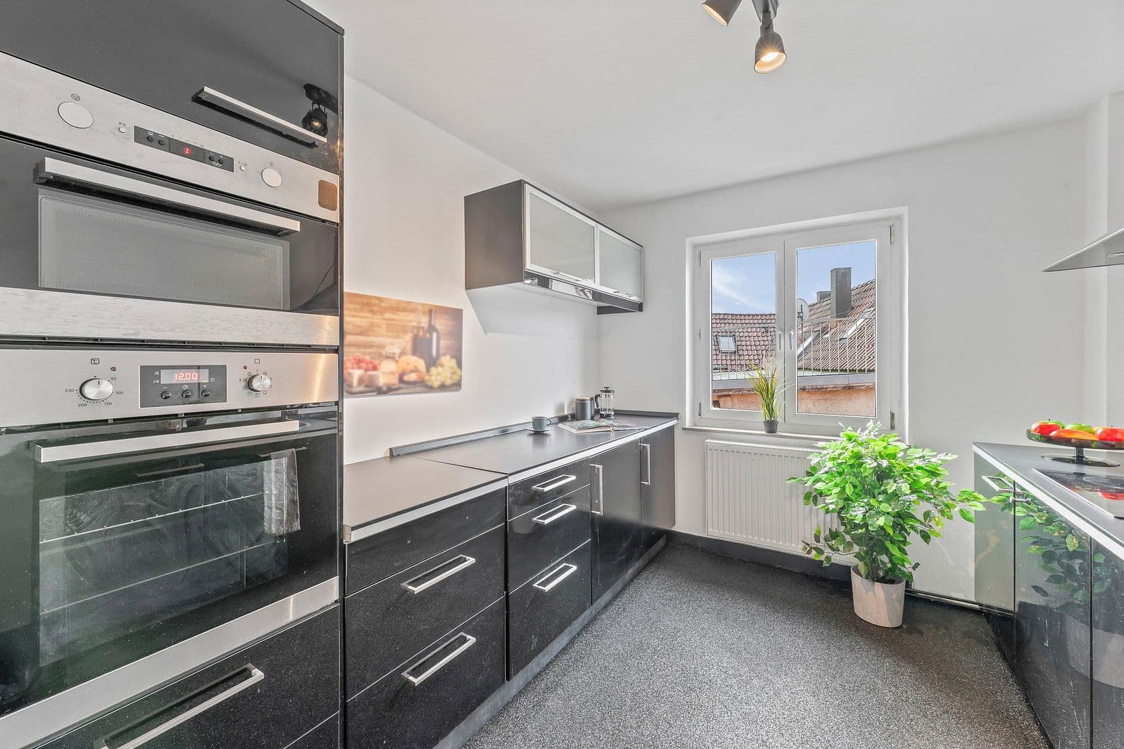 Prodej bytu 5+1 128 m², Leonberg, Bádensko-Württembersko Prodej bytu 5+1 128 m², Leonberg, Bádensko-Württembersko