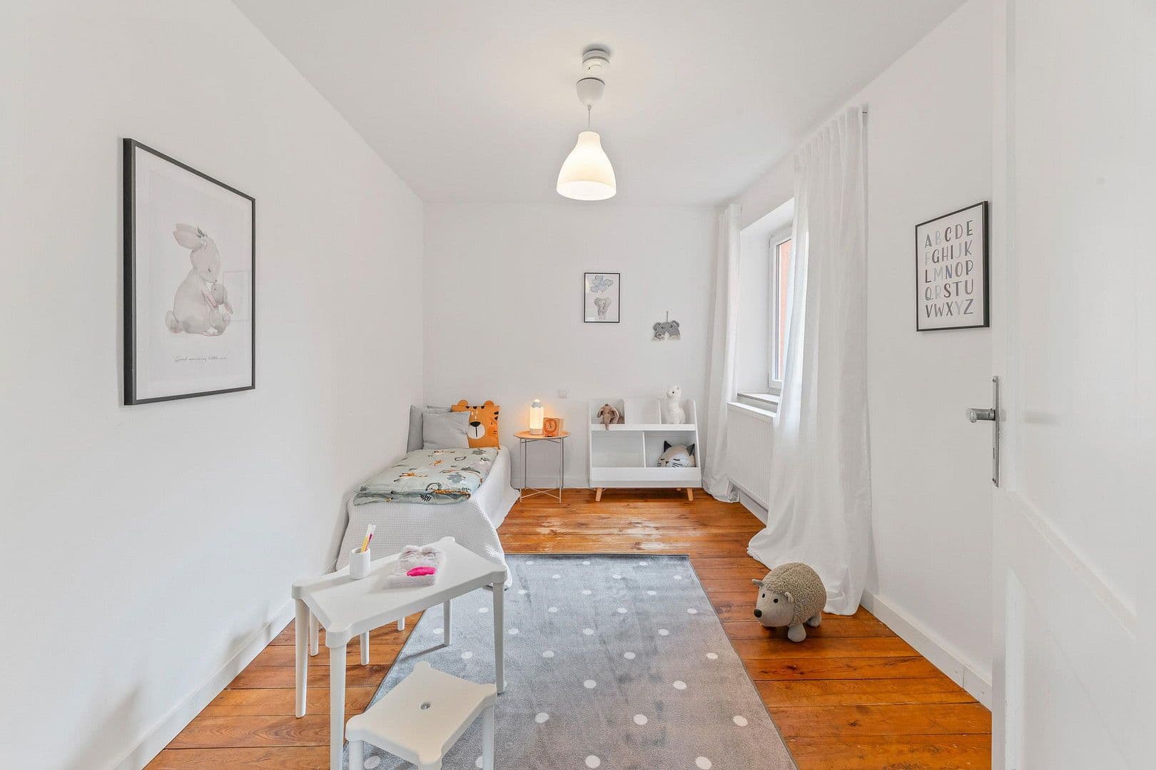 Prodej bytu 5+1 128 m², Leonberg, Bádensko-Württembersko Prodej bytu 5+1 128 m², Leonberg, Bádensko-Württembersko