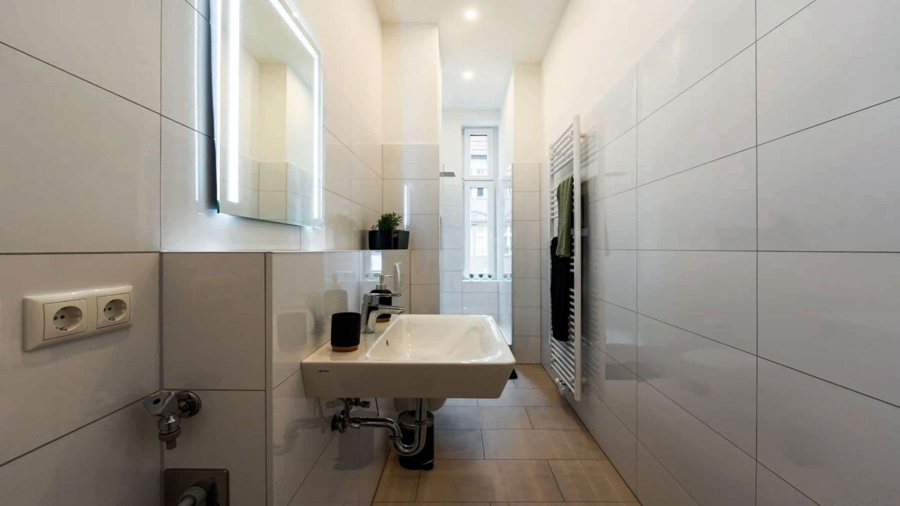 Pronájem bytu 1+1 38 m², Berlin, Berlín Pronájem bytu 1+1 38 m², Berlin, Berlín