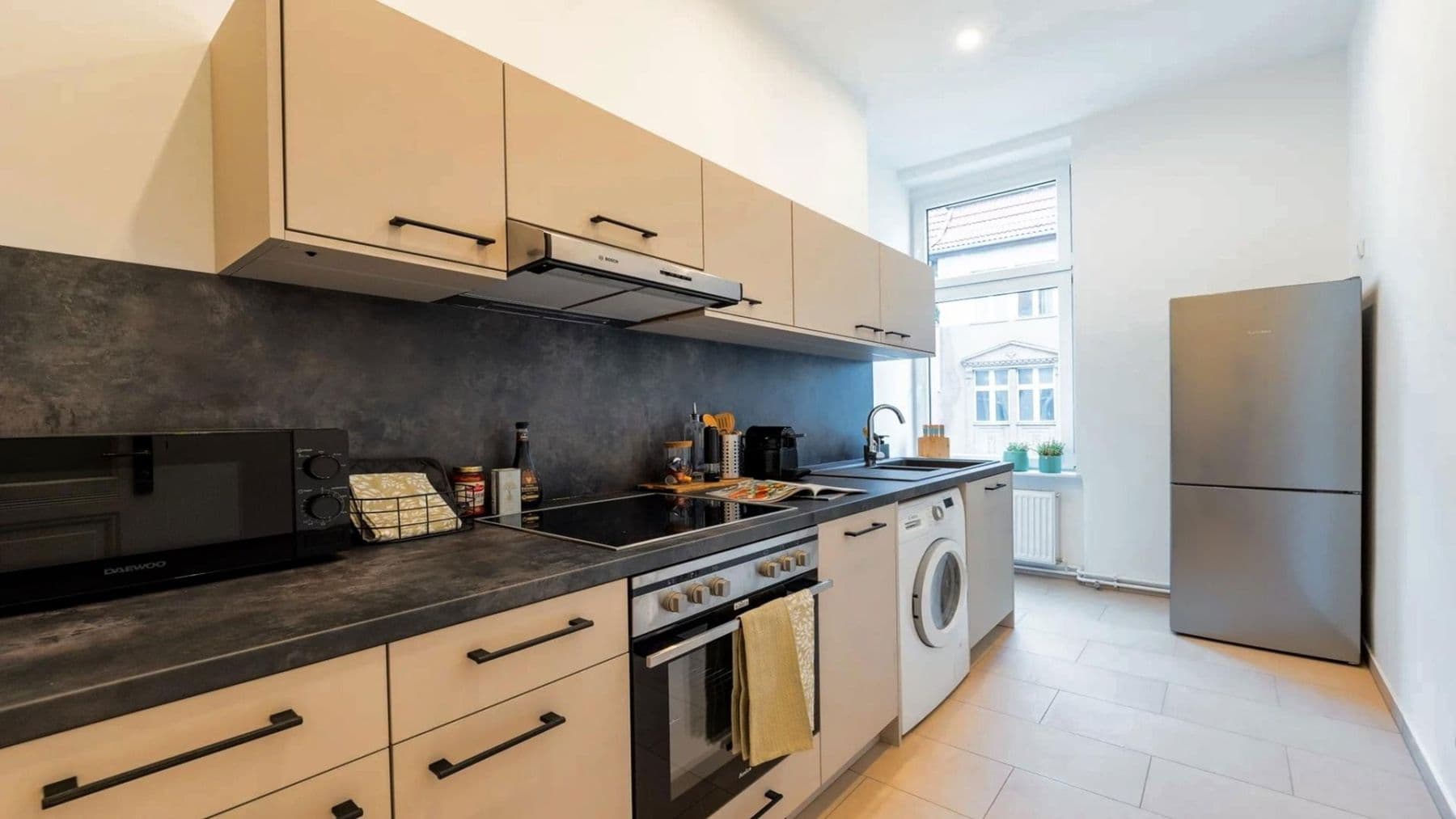 Pronájem bytu 1+1 38 m², Berlin, Berlín Pronájem bytu 1+1 38 m², Berlin, Berlín