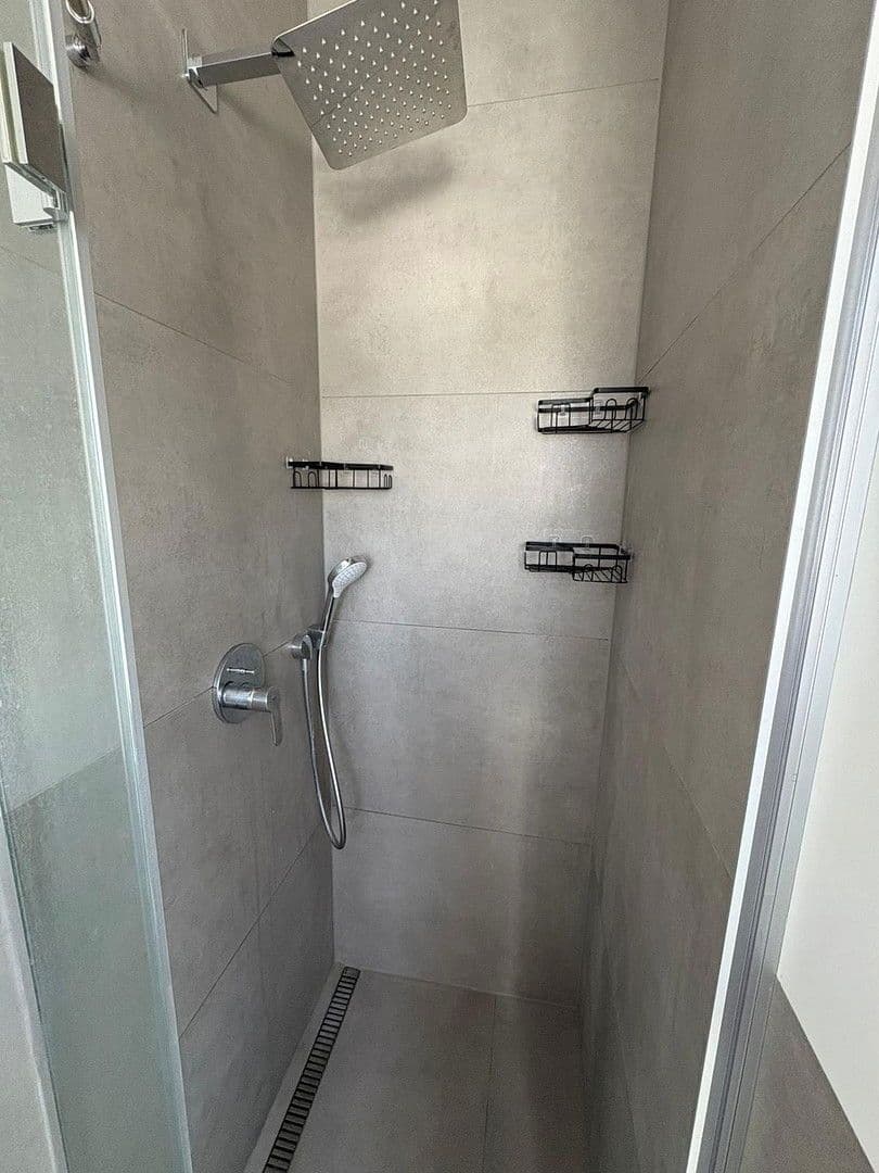 Pronájem bytu 1+1 40 m², Kilihofstr. 2, München, Bavorsko Pronájem bytu 1+1 40 m², Kilihofstr. 2, München, Bavorsko