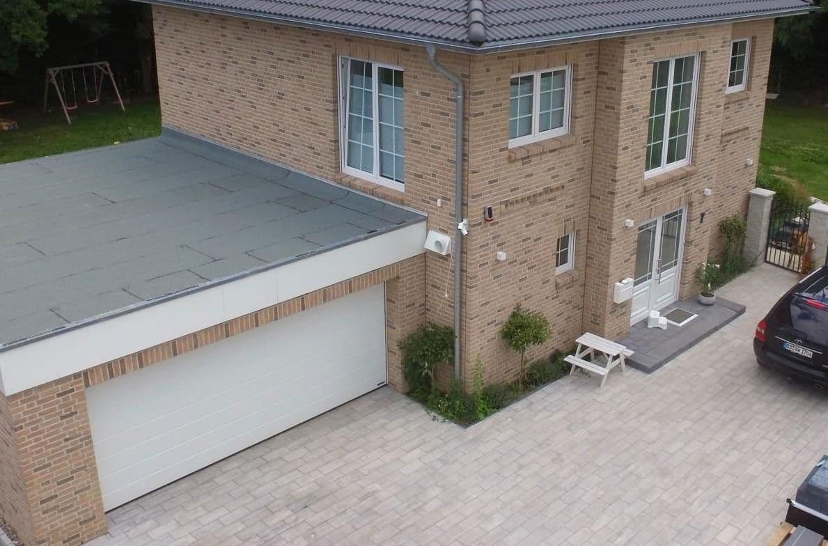 Prodej domu 135 m², pozemek 1.291 m², Schwarzenbek, Šlesvicko-Holštýnsko Prodej domu 135 m², pozemek 1.291 m², Schwarzenbek, Šlesvicko-Holštýnsko