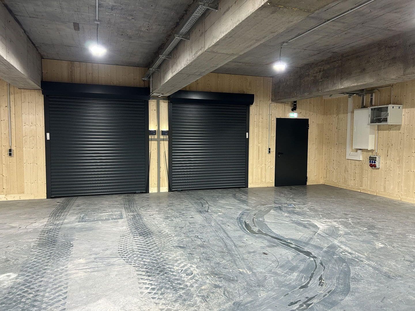 Pronájem nebytového prostoru 250 m², Schöllkrippen, Bavorsko Pronájem nebytového prostoru 250 m², Schöllkrippen, Bavorsko