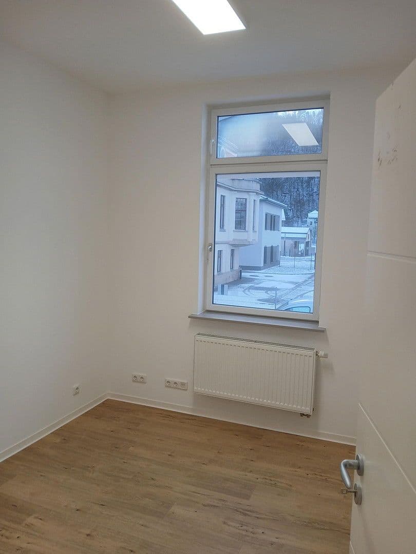 Pronájem kanceláře 58 m², Am Zementwerk 5, Jena, Durynsko Pronájem kanceláře 58 m², Am Zementwerk 5, Jena, Durynsko