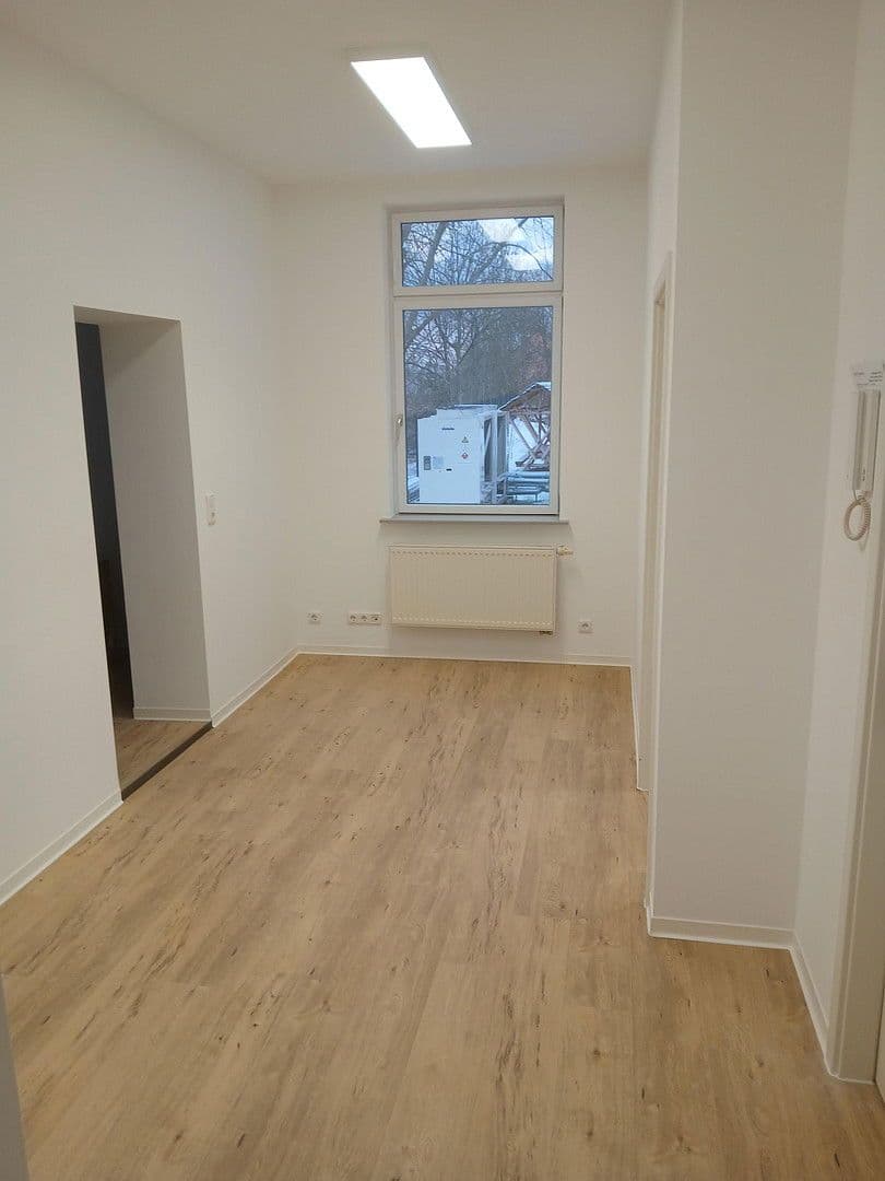 Pronájem kanceláře 58 m², Am Zementwerk 5, Jena, Durynsko Pronájem kanceláře 58 m², Am Zementwerk 5, Jena, Durynsko