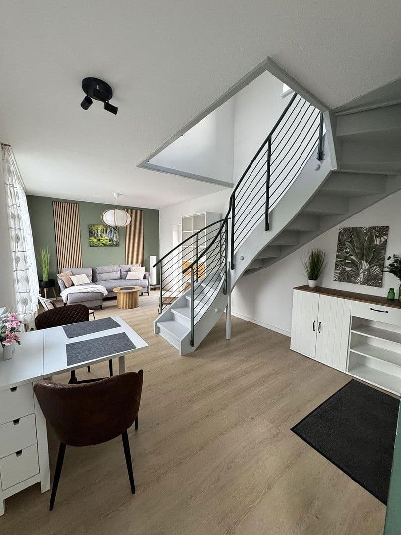 Pronájem bytu 2+1 66 m², Greifswald, Mecklenburg-Vorpommern Pronájem bytu 2+1 66 m², Greifswald, Mecklenburg-Vorpommern