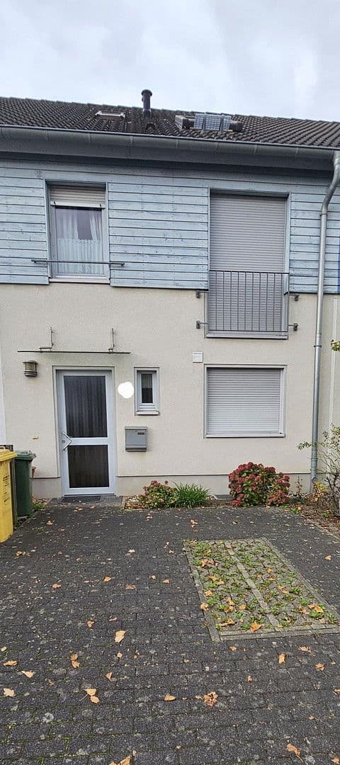 Prodej domu 109 m², pozemek 177 m², Helene-Weber-Str.82, Bonn, Severní Porýní-Vestfálsko Prodej domu 109 m², pozemek 177 m², Helene-Weber-Str.82, Bonn, Severní Porýní-Vestfálsko