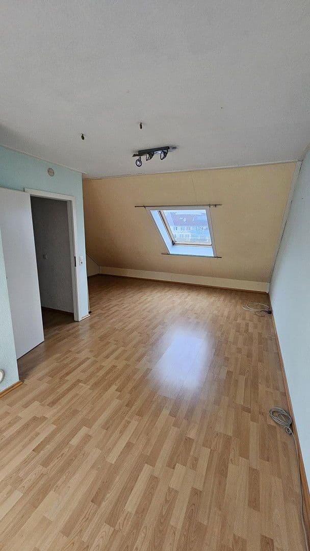 Prodej domu 109 m², pozemek 177 m², Helene-Weber-Str.82, Bonn, Severní Porýní-Vestfálsko Prodej domu 109 m², pozemek 177 m², Helene-Weber-Str.82, Bonn, Severní Porýní-Vestfálsko