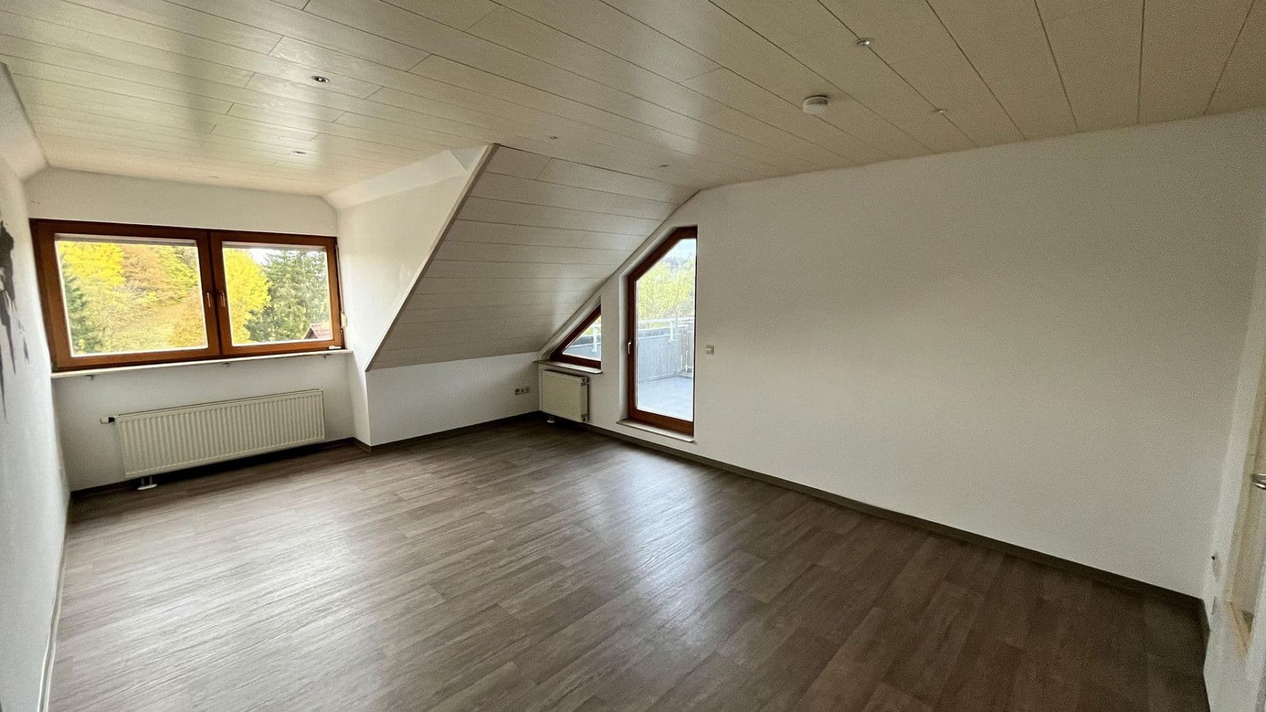 Prodej bytu 3+1 67 m², Wüstenrot, Bádensko-Württembersko Prodej bytu 3+1 67 m², Wüstenrot, Bádensko-Württembersko