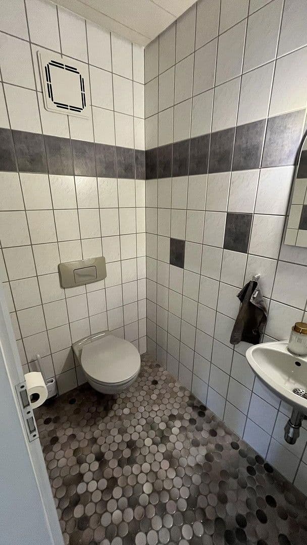 Prodej bytu 3+1 67 m², Wüstenrot, Bádensko-Württembersko Prodej bytu 3+1 67 m², Wüstenrot, Bádensko-Württembersko