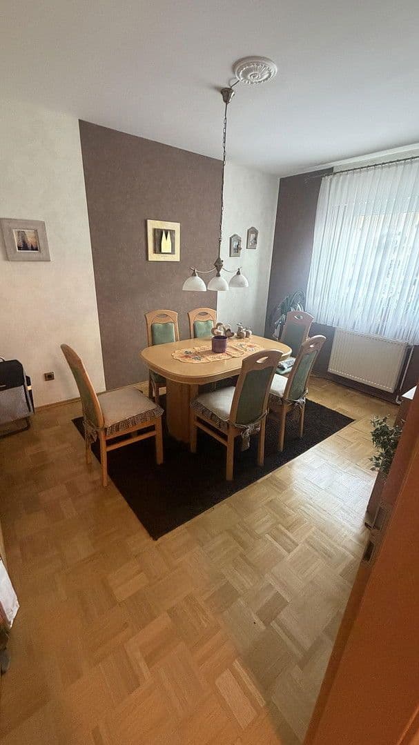 Prodej bytu 3+1 67 m², Hauptstraße 173, Köln, Severní Porýní-Vestfálsko Prodej bytu 3+1 67 m², Hauptstraße 173, Köln, Severní Porýní-Vestfálsko