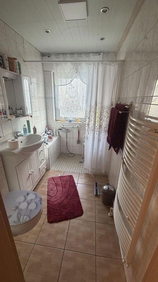 Prodej bytu 3+1 67 m², Hauptstraße 173, Köln, Severní Porýní-Vestfálsko Prodej bytu 3+1 67 m², Hauptstraße 173, Köln, Severní Porýní-Vestfálsko