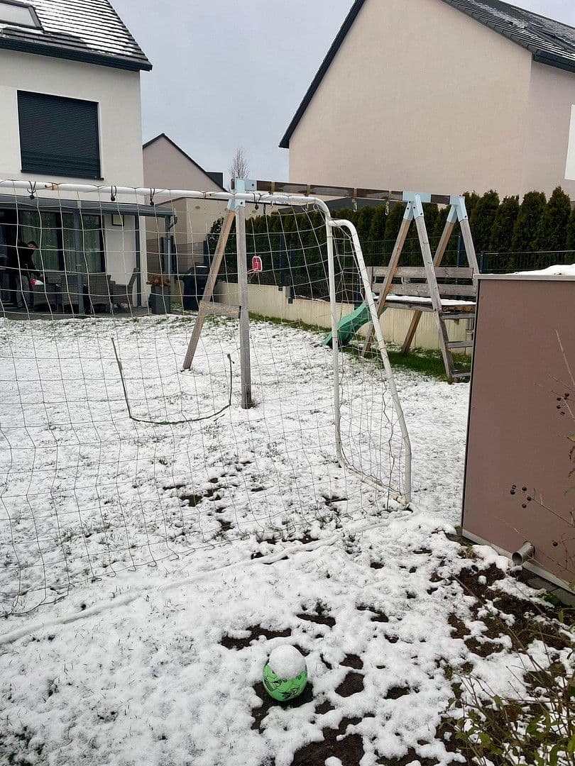 Prodej domu 145 m², pozemek 250 m², Heimstraße, Alsdorf, Severní Porýní-Vestfálsko Prodej domu 145 m², pozemek 250 m², Heimstraße, Alsdorf, Severní Porýní-Vestfálsko