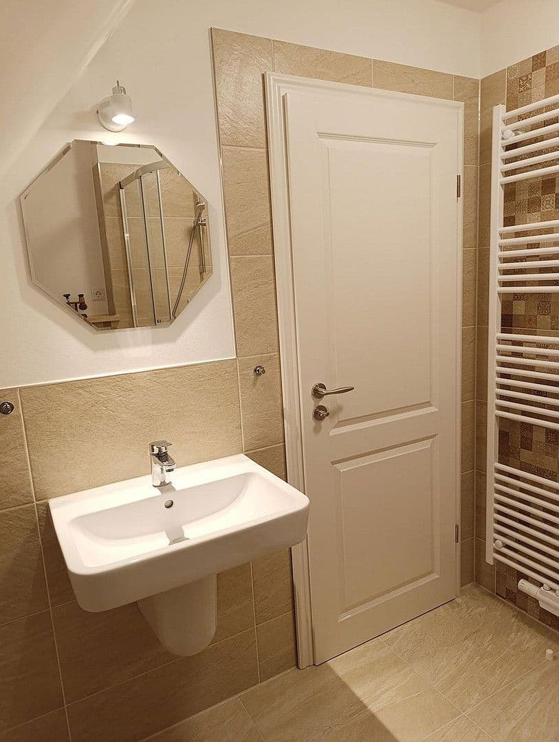 Pronájem bytu 3+1 59 m², Kiel, Šlesvicko-Holštýnsko Pronájem bytu 3+1 59 m², Kiel, Šlesvicko-Holštýnsko