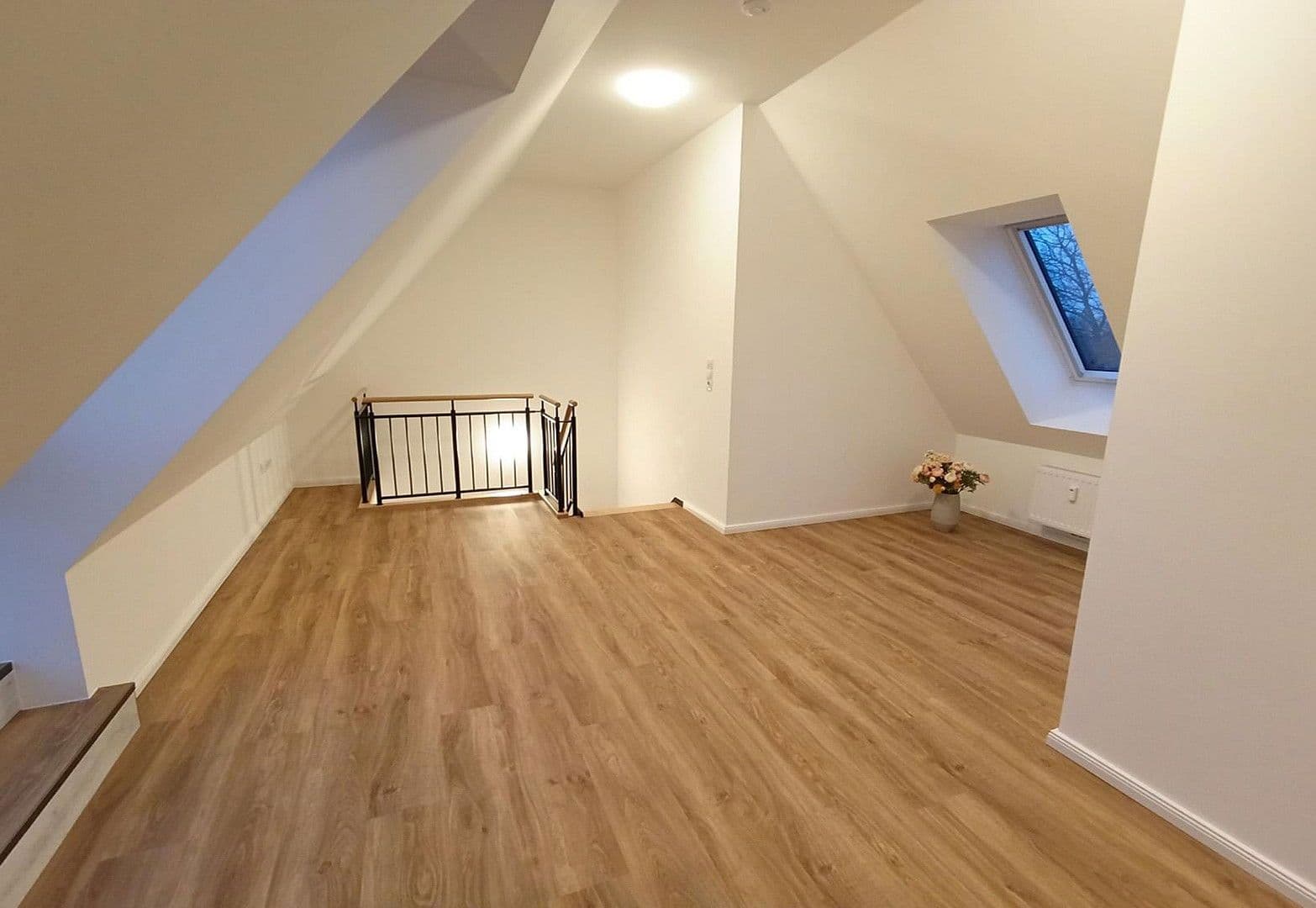 Pronájem bytu 3+1 59 m², Kiel, Šlesvicko-Holštýnsko Pronájem bytu 3+1 59 m², Kiel, Šlesvicko-Holštýnsko