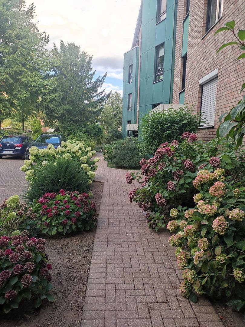 Pronájem bytu 2+1 80 m², Deutzer Straße 68, Neuss, Severní Porýní-Vestfálsko Pronájem bytu 2+1 80 m², Deutzer Straße 68, Neuss, Severní Porýní-Vestfálsko