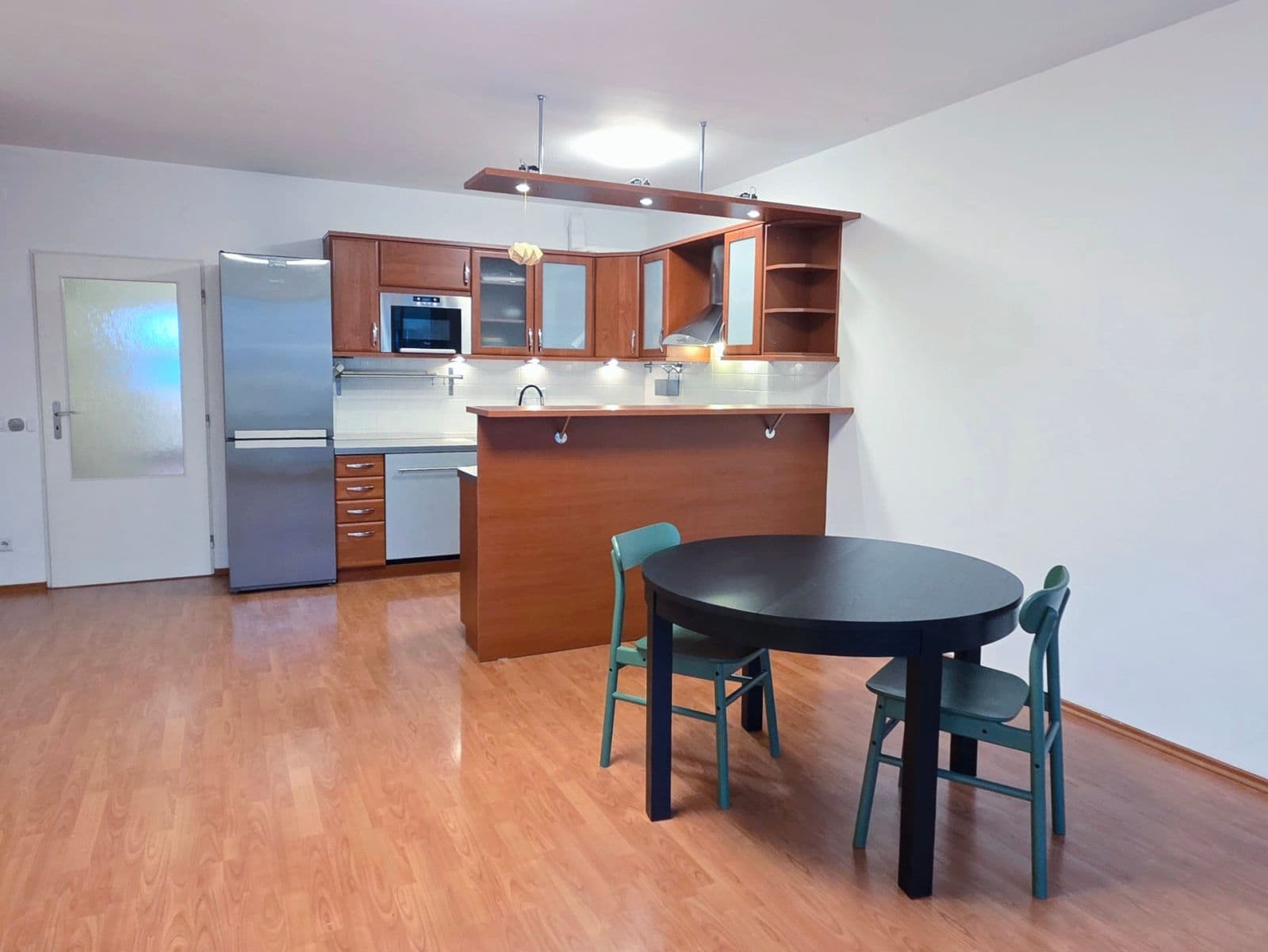 Pronájem bytu 3+kk 75 m², Kloboučnická, Praha, Praha Pronájem bytu 3+kk 75 m², Kloboučnická, Praha, Praha