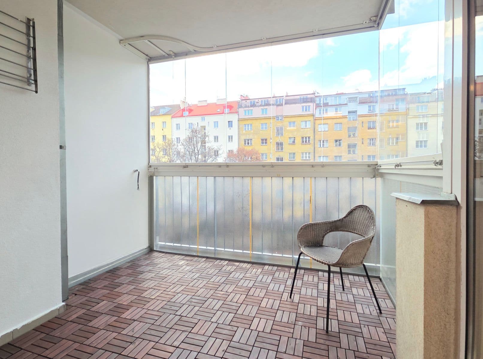 Pronájem bytu 3+kk 75 m², Kloboučnická, Praha, Praha Pronájem bytu 3+kk 75 m², Kloboučnická, Praha, Praha