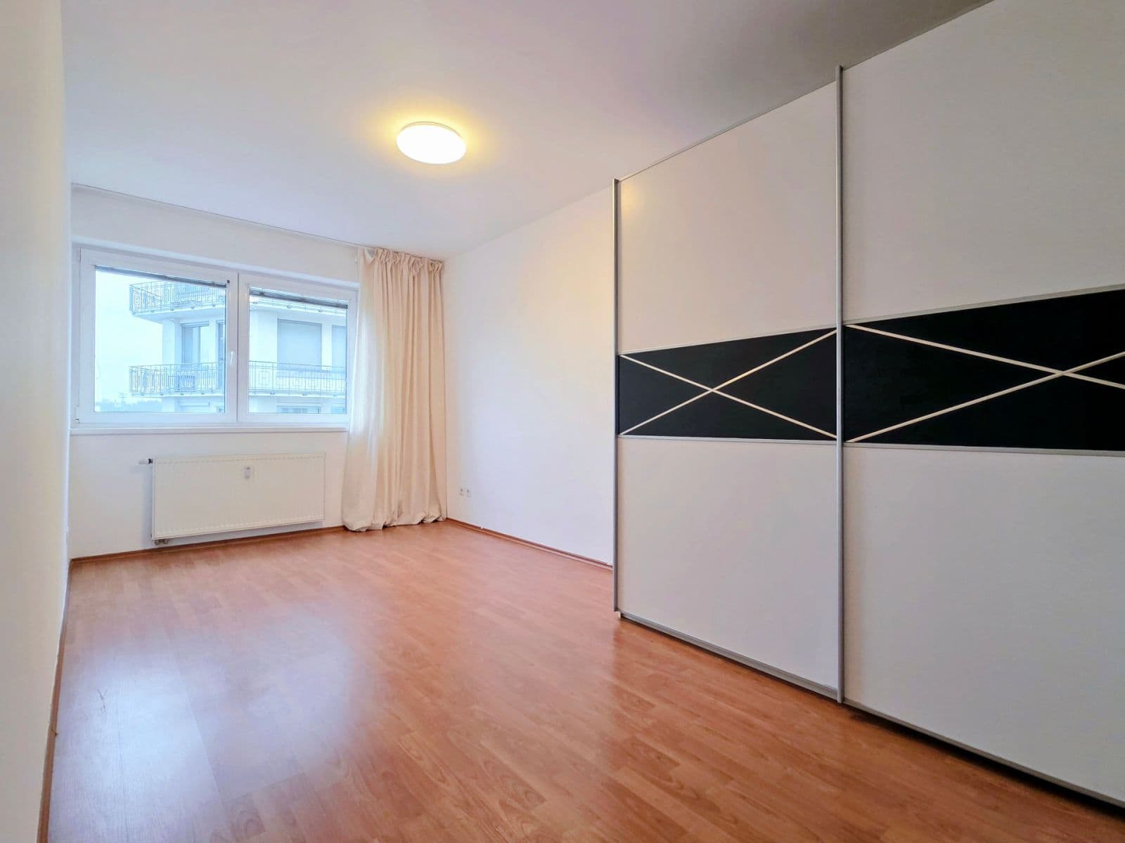 Pronájem bytu 3+kk 75 m², Kloboučnická, Praha, Praha Pronájem bytu 3+kk 75 m², Kloboučnická, Praha, Praha