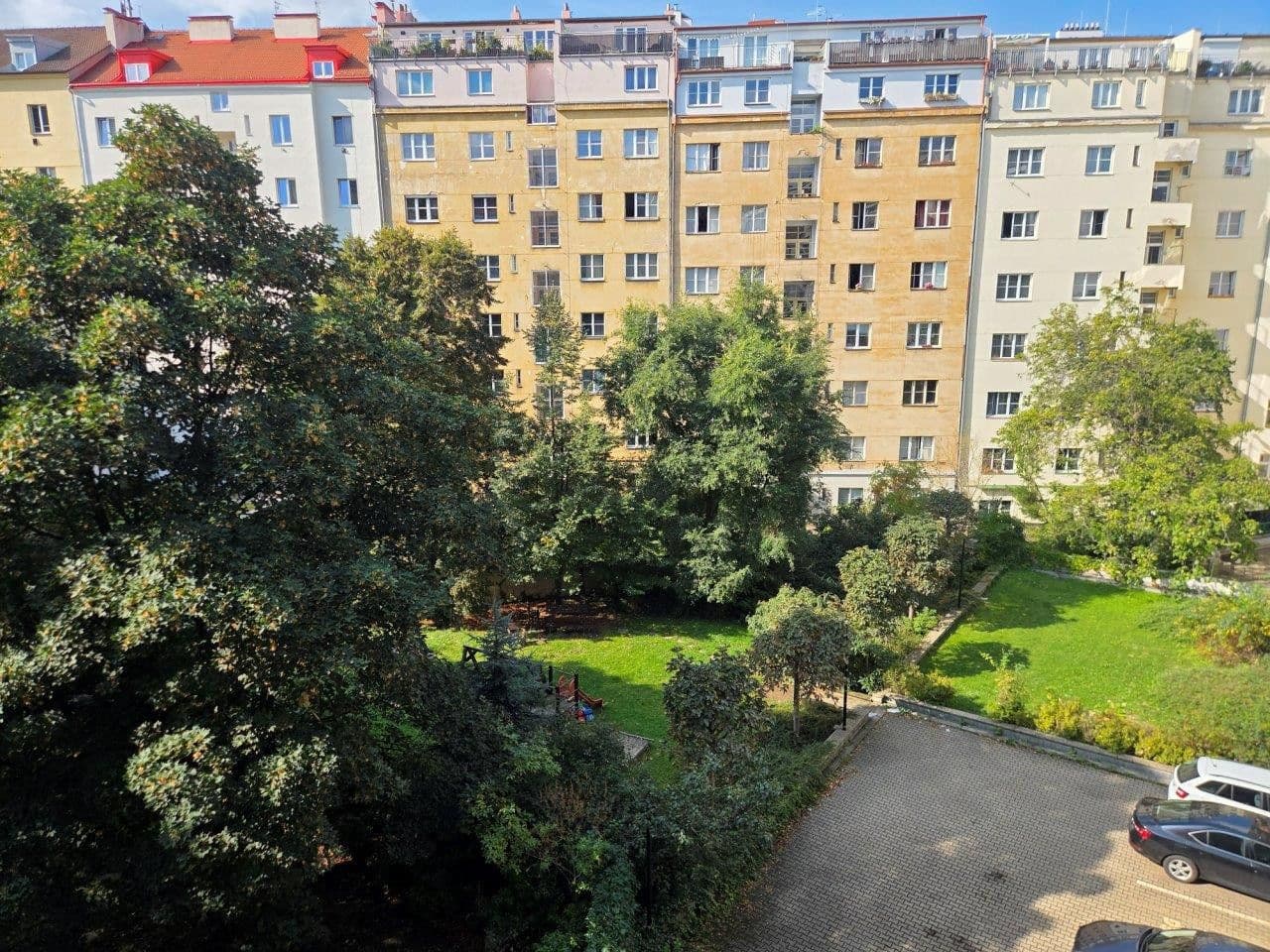 Pronájem bytu 3+kk 75 m², Kloboučnická, Praha, Praha Pronájem bytu 3+kk 75 m², Kloboučnická, Praha, Praha