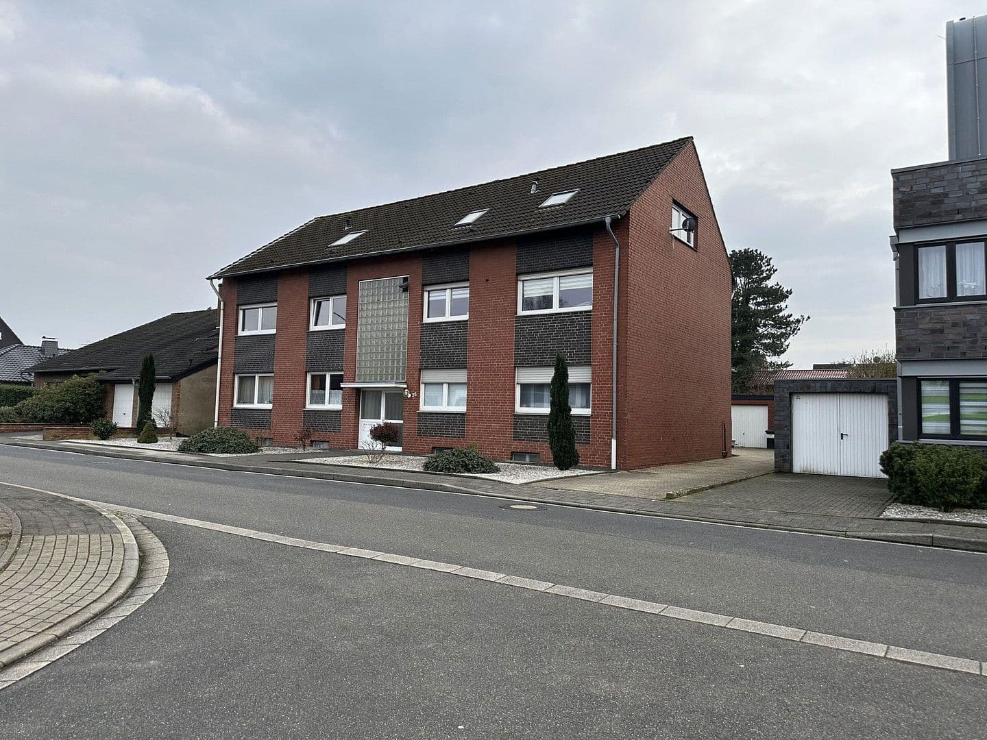 Pronájem bytu 3+1 65 m², Barbararing 25, Erkelenz, Severní Porýní-Vestfálsko Pronájem bytu 3+1 65 m², Barbararing 25, Erkelenz, Severní Porýní-Vestfálsko