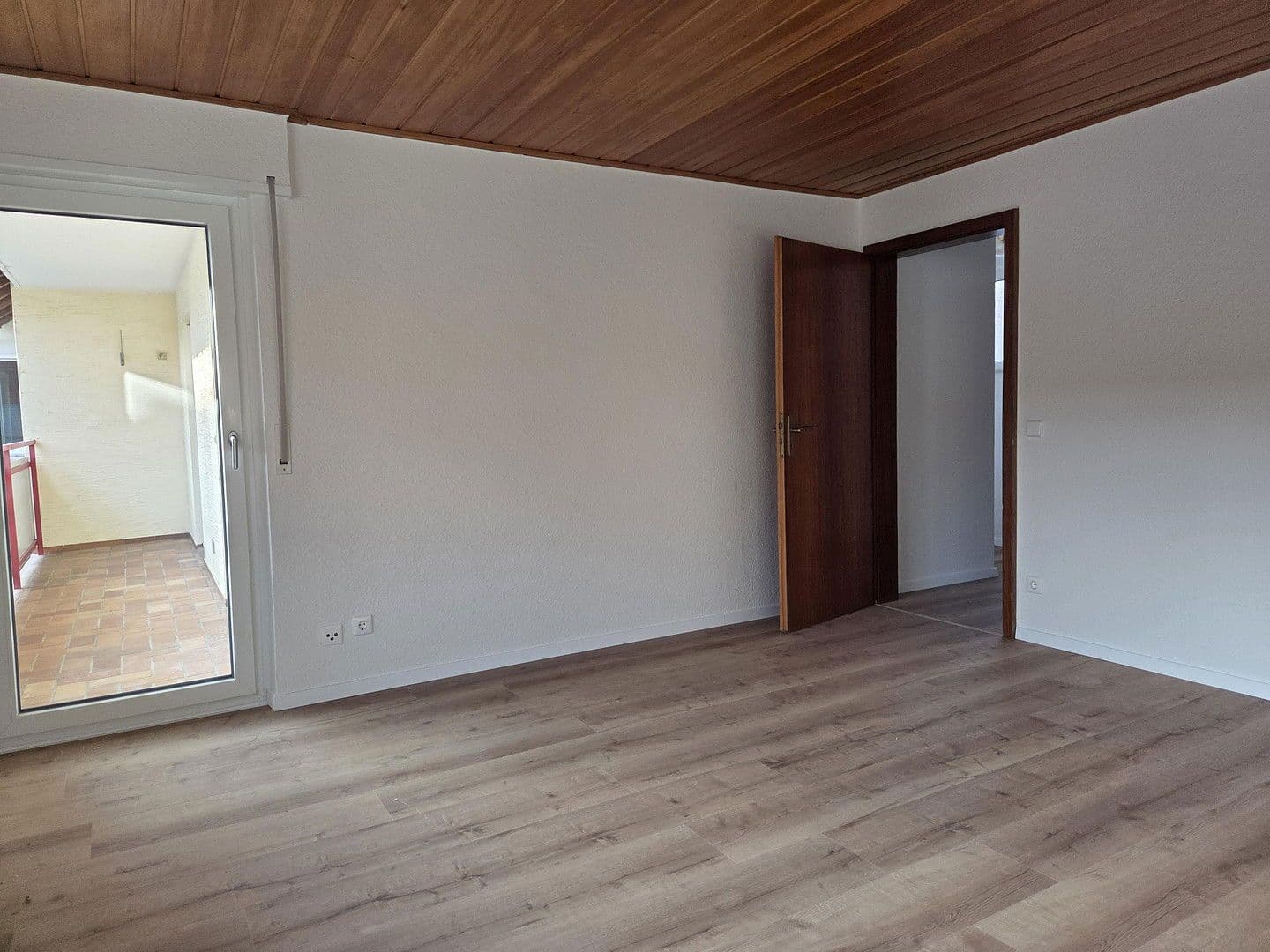 Pronájem bytu 4+1 125 m², Römerberg, Porýní-Falc Pronájem bytu 4+1 125 m², Römerberg, Porýní-Falc