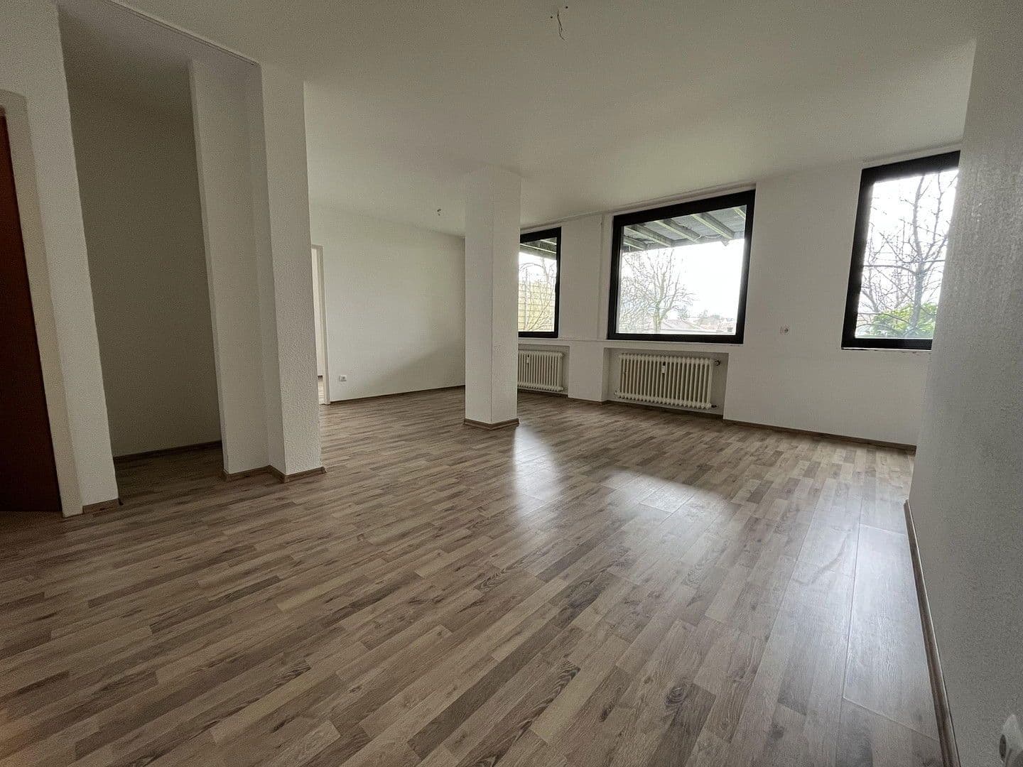 Pronájem bytu 2+1 80 m², Unter St. Clemens 28, Solingen, Severní Porýní-Vestfálsko Pronájem bytu 2+1 80 m², Unter St. Clemens 28, Solingen, Severní Porýní-Vestfálsko