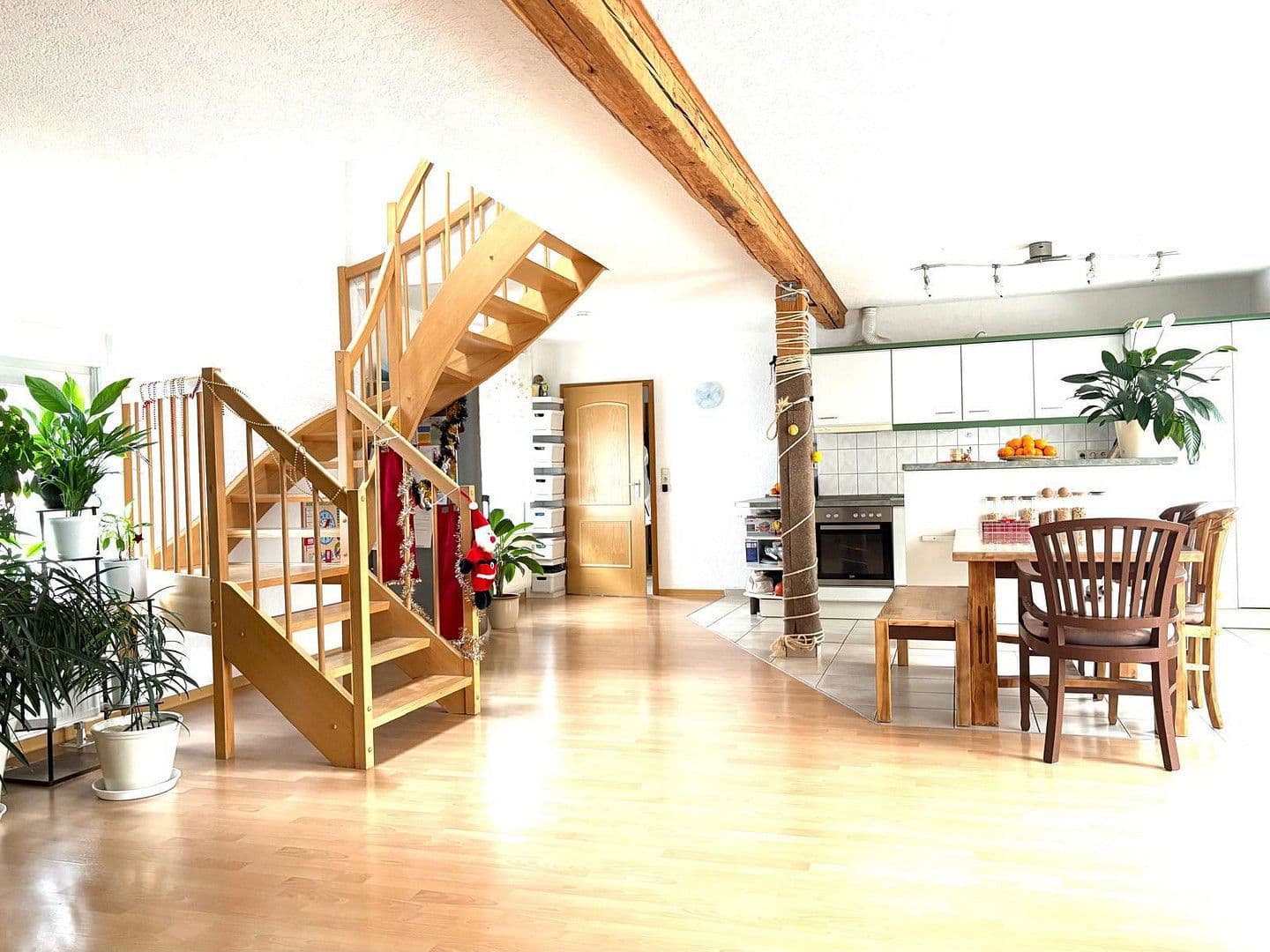 Prodej domu 1.040 m², pozemek 1.400 m², Hauptstraße 50, Bad Langensalza, Durynsko Prodej domu 1.040 m², pozemek 1.400 m², Hauptstraße 50, Bad Langensalza, Durynsko