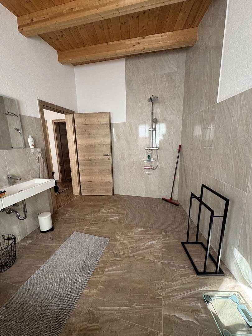 Prodej domu 128 m², pozemek 266 m², Fliess, Tyrolsko Prodej domu 128 m², pozemek 266 m², Fliess, Tyrolsko