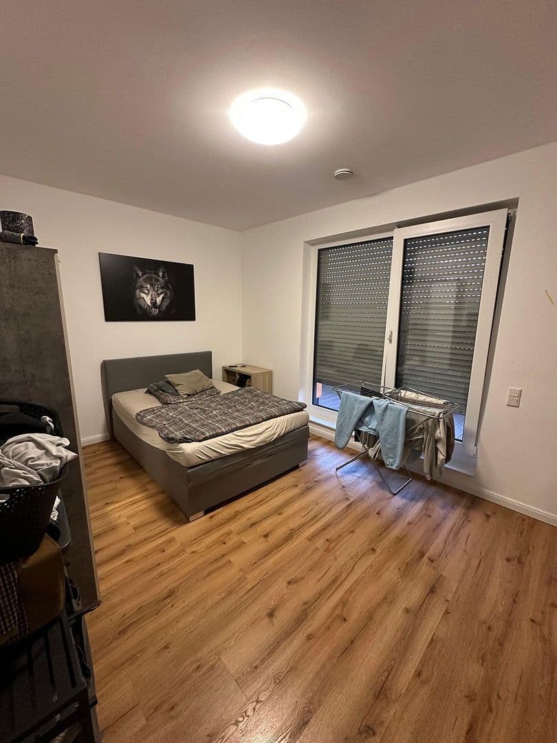 Pronájem bytu 4+1 132 m², Prinz-Ferdiand-Str. 144, Krefeld, Severní Porýní-Vestfálsko Pronájem bytu 4+1 132 m², Prinz-Ferdiand-Str. 144, Krefeld, Severní Porýní-Vestfálsko