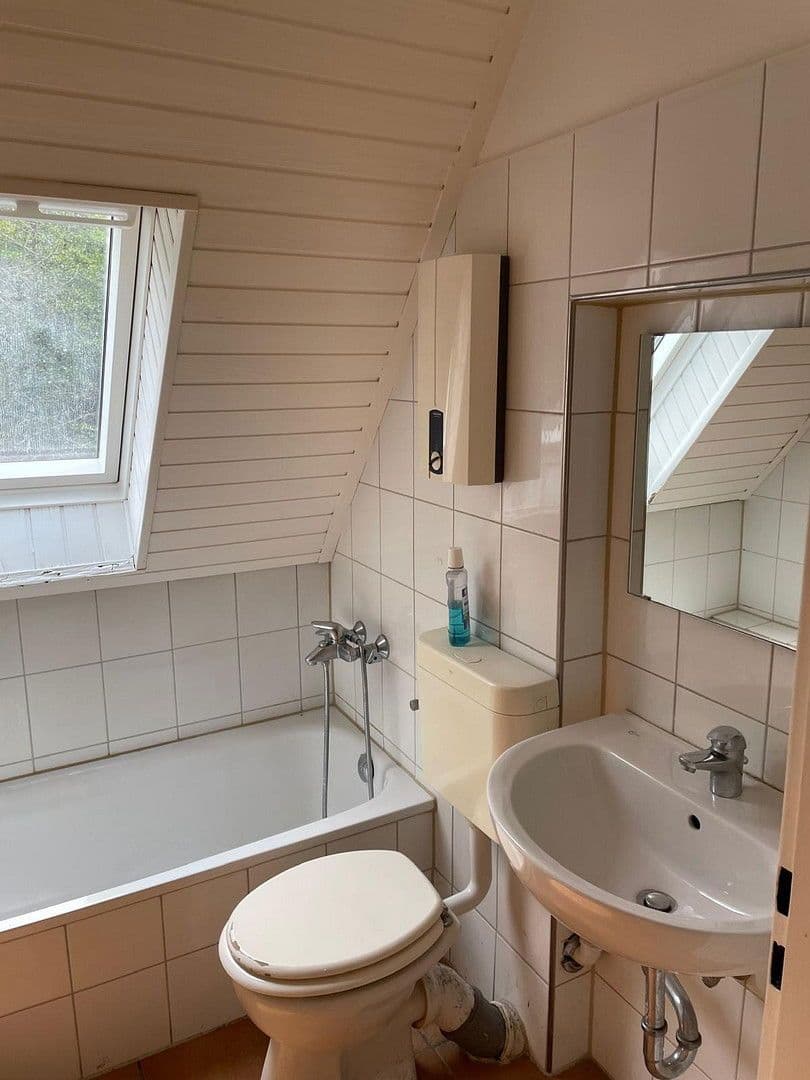 Pronájem bytu 3+1 50 m², In der Wüste 39, Leverkusen, Severní Porýní-Vestfálsko Pronájem bytu 3+1 50 m², In der Wüste 39, Leverkusen, Severní Porýní-Vestfálsko