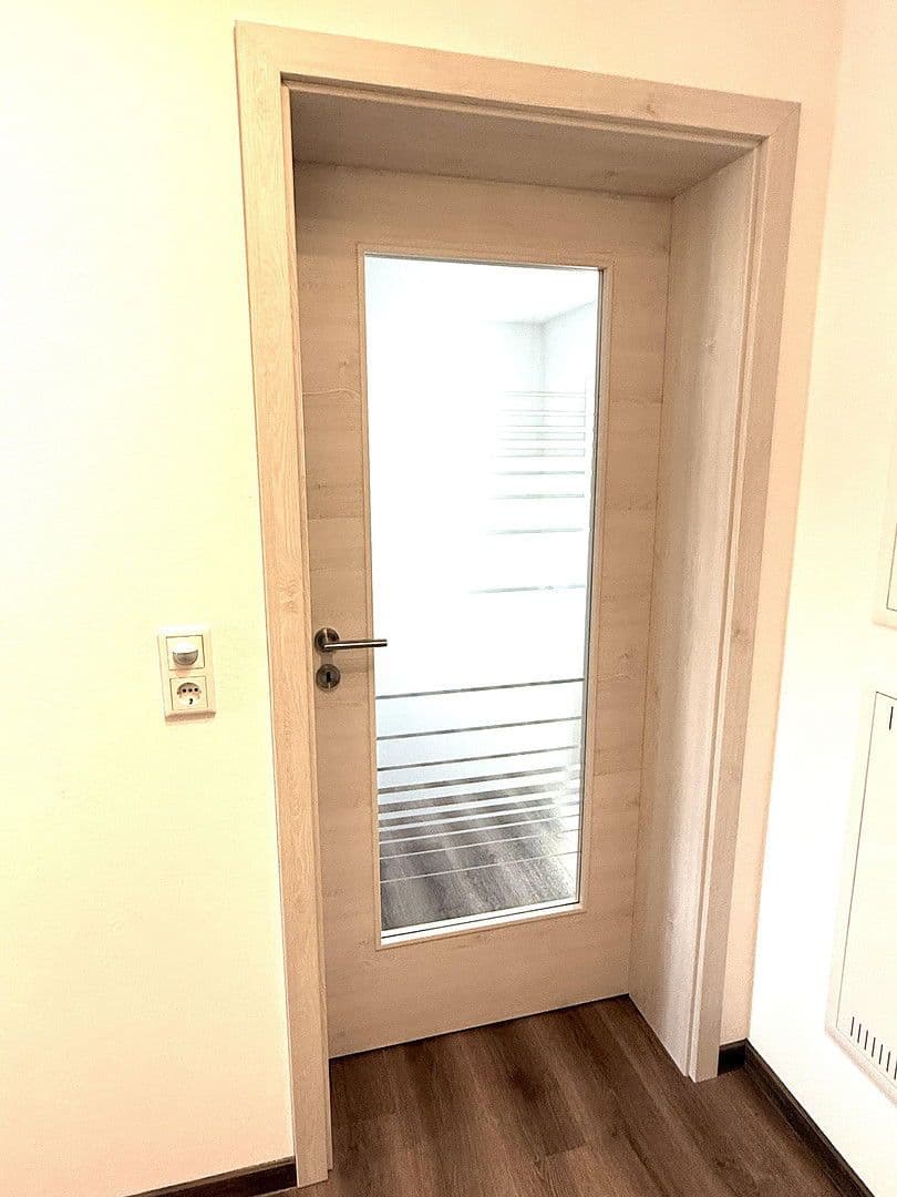 Pronájem bytu 4+1 140 m², Ellingen, Bavorsko Pronájem bytu 4+1 140 m², Ellingen, Bavorsko