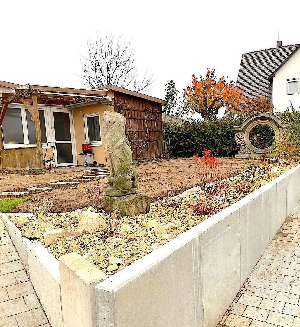 Pronájem bytu 4+1 140 m², Ellingen, Bavorsko Pronájem bytu 4+1 140 m², Ellingen, Bavorsko