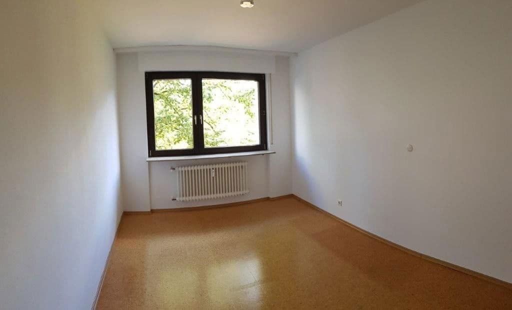 Prodej bytu 3+1 78 m², Heinrich-Heine-Straße 27, Offenbach, Hessen Prodej bytu 3+1 78 m², Heinrich-Heine-Straße 27, Offenbach, Hessen
