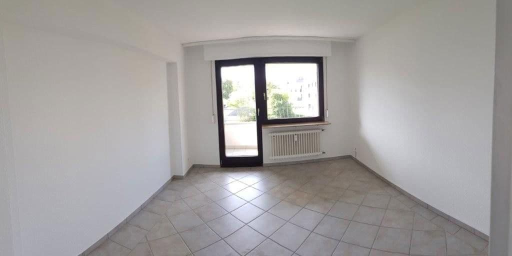 Prodej bytu 3+1 78 m², Heinrich-Heine-Straße 27, Offenbach, Hessen Prodej bytu 3+1 78 m², Heinrich-Heine-Straße 27, Offenbach, Hessen