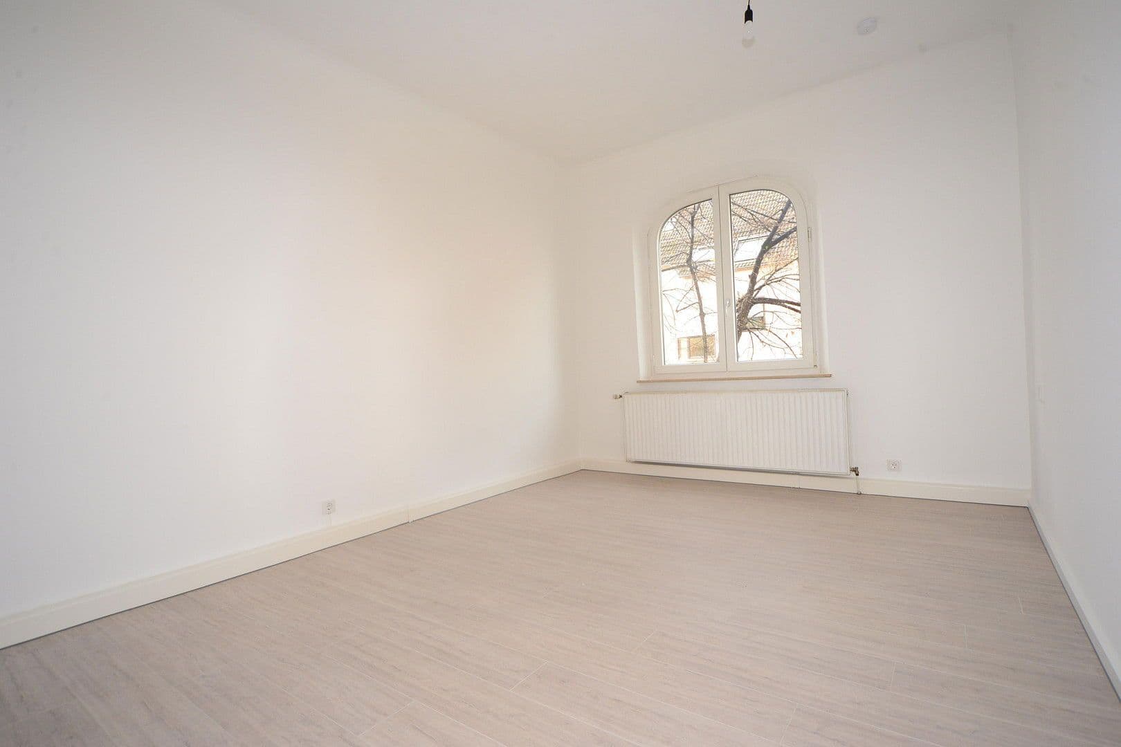 Pronájem bytu 2+1 64 m², Mathildenstraße 24, Nürnberg, Bavorsko Pronájem bytu 2+1 64 m², Mathildenstraße 24, Nürnberg, Bavorsko