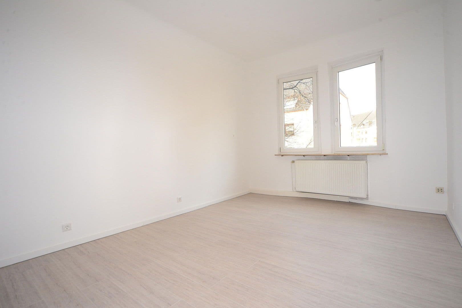 Pronájem bytu 2+1 64 m², Mathildenstraße 24, Nürnberg, Bavorsko Pronájem bytu 2+1 64 m², Mathildenstraße 24, Nürnberg, Bavorsko