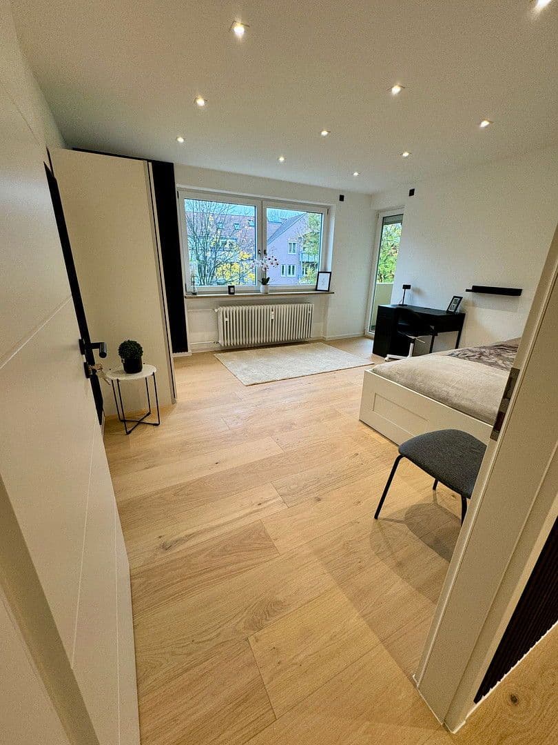 Prodej bytu 4+1 78 m², Walter-Scott-Str. 7, München, Bavorsko Prodej bytu 4+1 78 m², Walter-Scott-Str. 7, München, Bavorsko