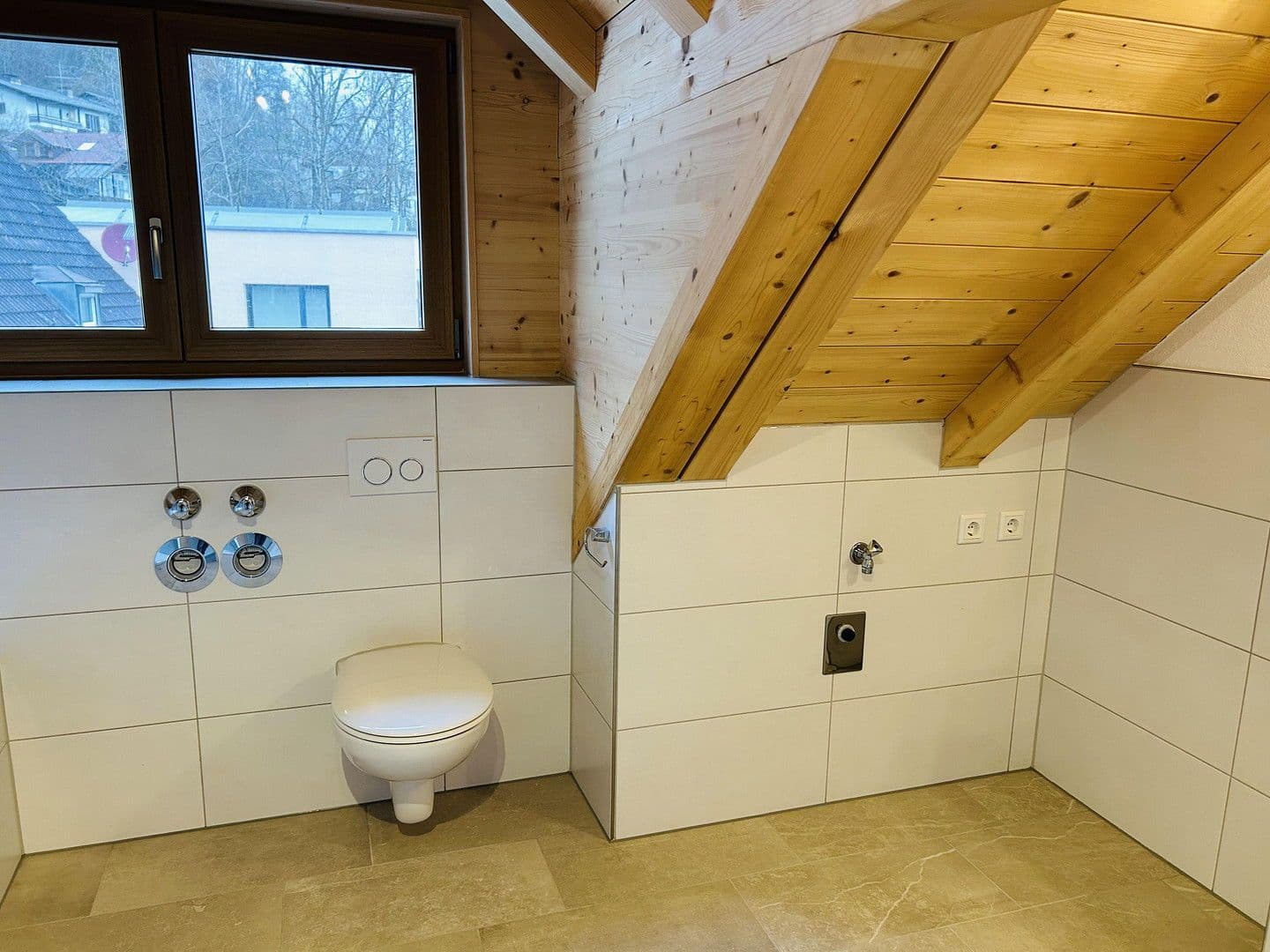 Pronájem bytu 3+1 81 m², Münchner Str. 2, Wolfratshausen, Bavorsko Pronájem bytu 3+1 81 m², Münchner Str. 2, Wolfratshausen, Bavorsko