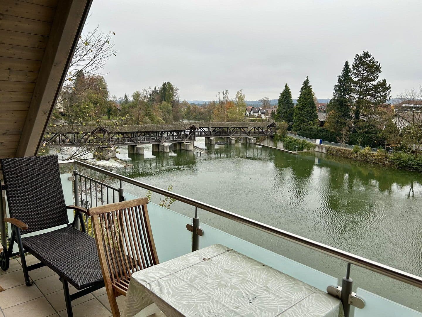 Pronájem bytu 3+1 81 m², Münchner Str. 2, Wolfratshausen, Bavorsko Pronájem bytu 3+1 81 m², Münchner Str. 2, Wolfratshausen, Bavorsko