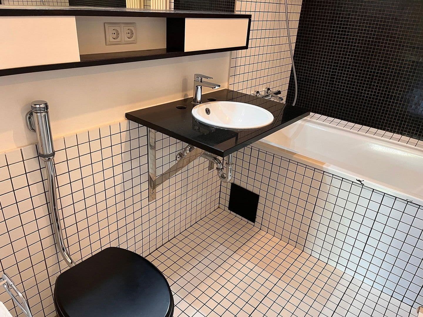 Prodej bytu 4+kk 107 m², Hamburg, Hamburg Prodej bytu 4+kk 107 m², Hamburg, Hamburg