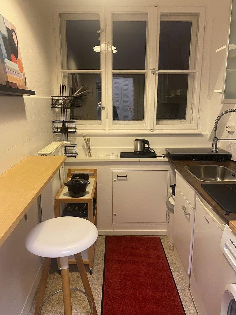 Pronájem bytu 1+1 30 m², Berlin, Berlín Pronájem bytu 1+1 30 m², Berlin, Berlín