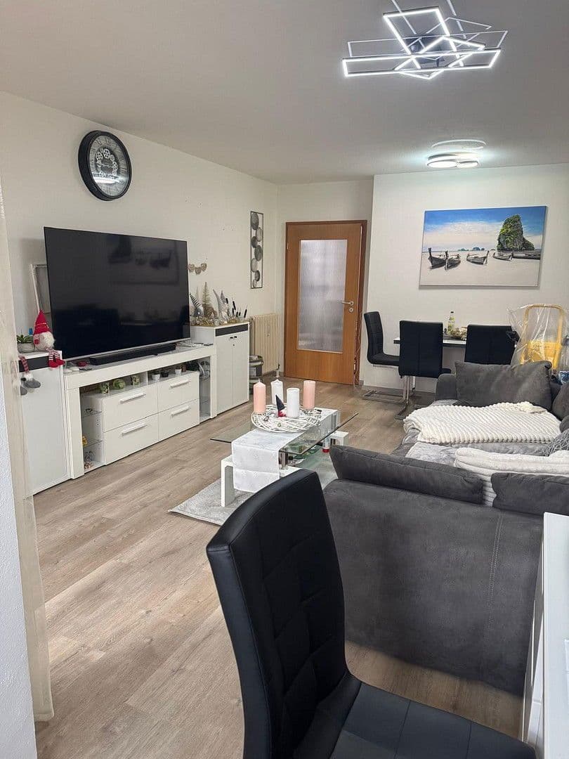 Pronájem bytu 2+1 71 m², Augsburg, Bavorsko Pronájem bytu 2+1 71 m², Augsburg, Bavorsko