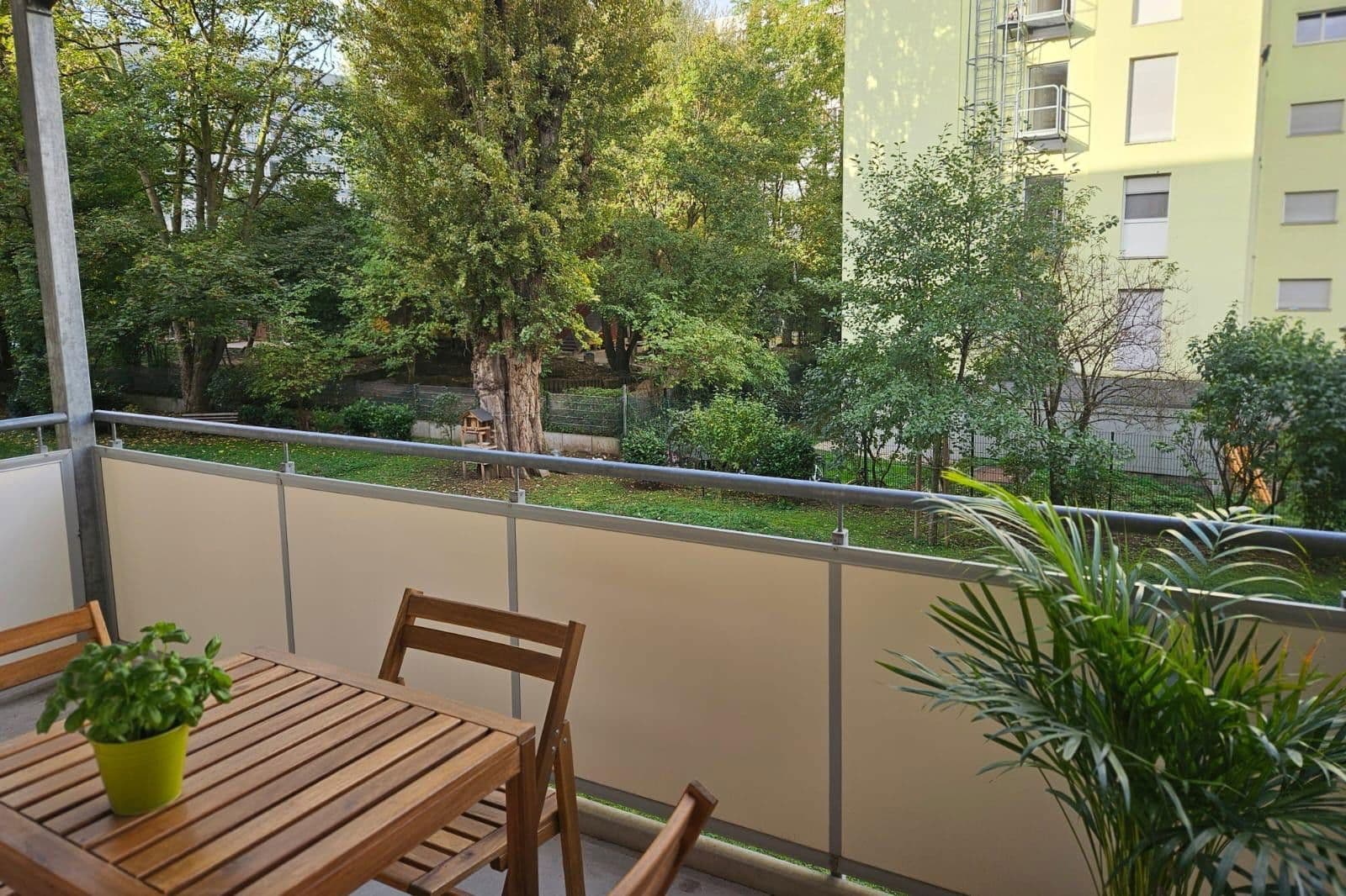 Pronájem bytu 1+1 45 m², Galvanistrasse 15, Frankfurt am Main, Hessen Pronájem bytu 1+1 45 m², Galvanistrasse 15, Frankfurt am Main, Hessen