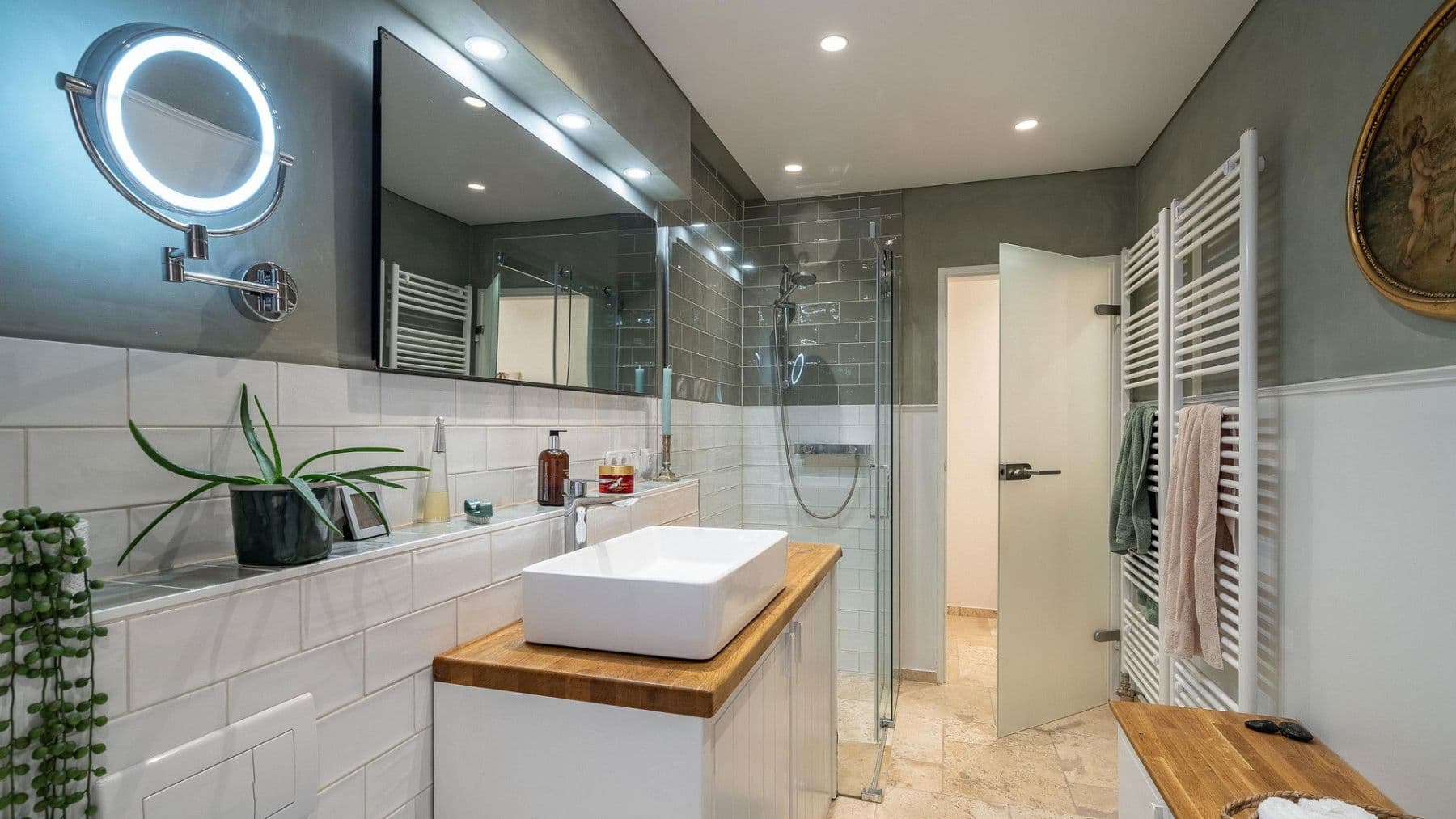 Prodej domu 389 m², pozemek 3.076 m², Daimlerstr. 14, Taunusstein, Hessen Prodej domu 389 m², pozemek 3.076 m², Daimlerstr. 14, Taunusstein, Hessen