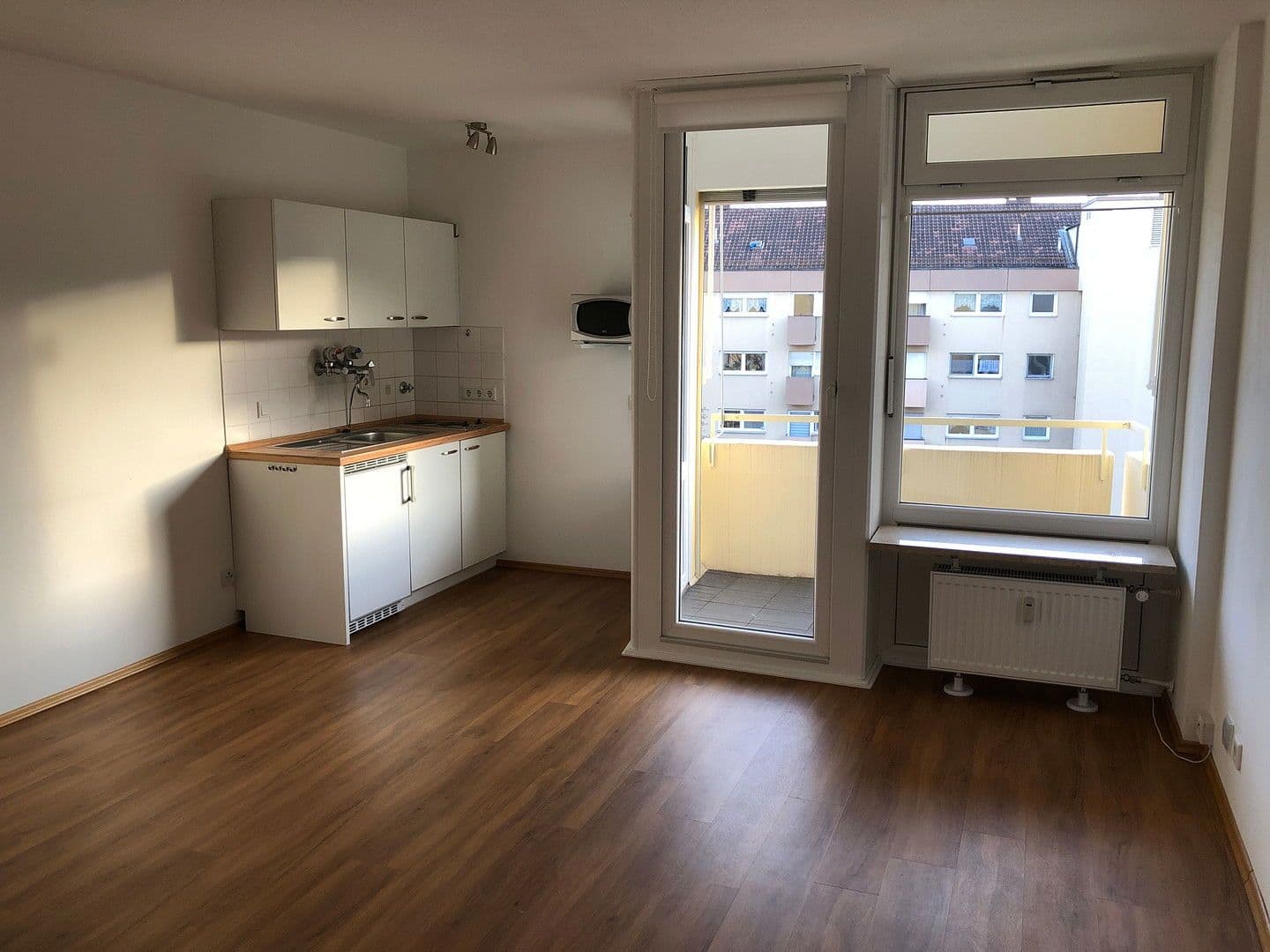 Pronájem bytu 1+1 31 m², Adam-Klein-Straße 139a, Nürnberg, Bavorsko Pronájem bytu 1+1 31 m², Adam-Klein-Straße 139a, Nürnberg, Bavorsko